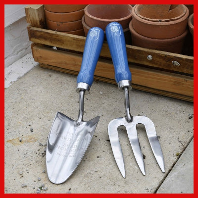 Gifts Actually - Burgon & Ball Garden Trowel & Fork Set - British Meadow - Trowel and fork in situ