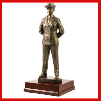 Gifts Actually - Australian Navy Figurine - Female Naval Officer