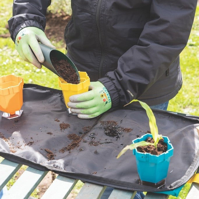 Gifts Actually - Burgon and BallSoil Scoops (Set of 3) - Growing Gardner