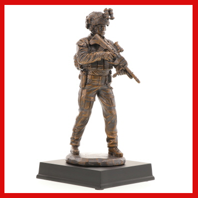 Gifts Actually - Modern Digger Figurine