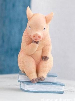 Gifts Actually - Thinking Pig - Figurine